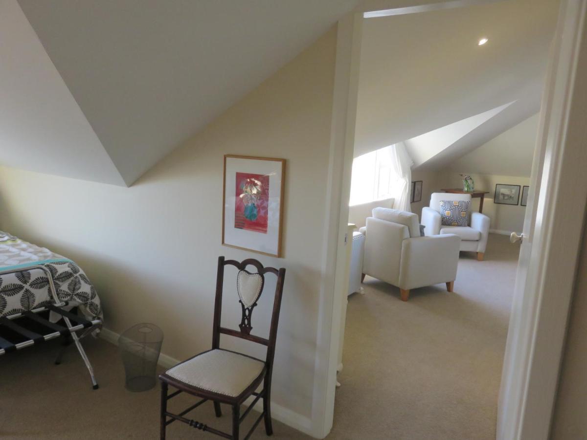 Khandallah Harbour View Bnb Wellington Exterior photo